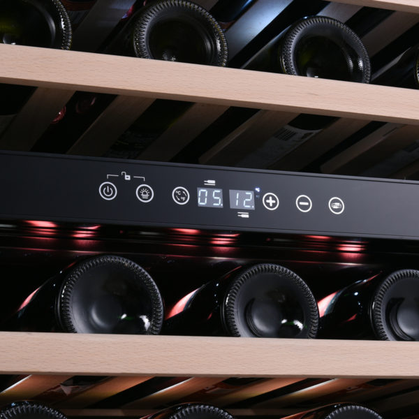 Temptech vinskap detalj